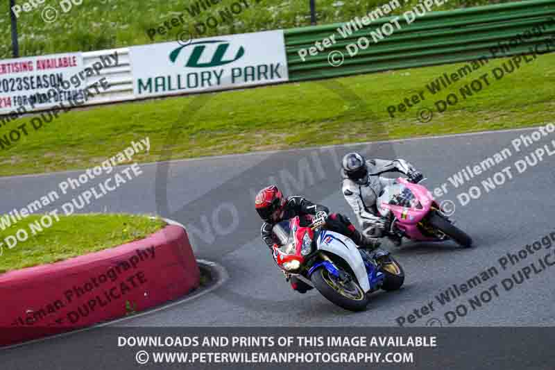 enduro digital images;event digital images;eventdigitalimages;mallory park;mallory park photographs;mallory park trackday;mallory park trackday photographs;no limits trackdays;peter wileman photography;racing digital images;trackday digital images;trackday photos